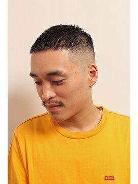 メリケンバーバーショップ フクオカ(MERICAN BARBERSHOP FUK) サイドパートショートセミウェットワイルドツーブロックテクノ46