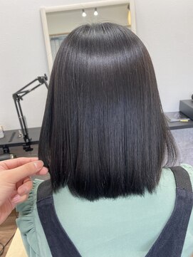 アノ(anom) まとまるボブ