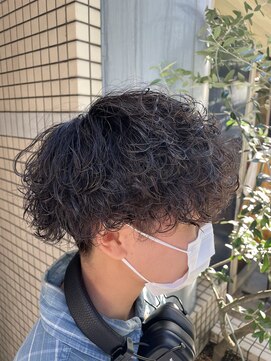 プレゼンス ネイヴィ(PRESENCE NAVY) マッシュ×波巻きパーマ