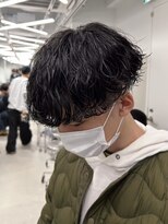波巻きツイストスパイラルツーブロック束感マッシュメンズパーマ