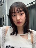 顔周りレイヤーカットくびれヘアミルクティーベージュカラー
