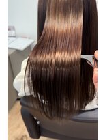 ジエクト ヴィシア(The Ect VIXIA) 艶が溢れる!髪質改善ストレート