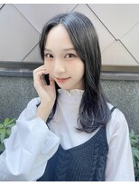 フローラバイシエスタ 池袋(Flora by siesta)&nbsp;池袋/池袋駅東口/池袋駅/顔周り/20代/30代/艶カラー/韓国/暗髪