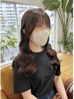 コムヘアー(COM HAIR)&nbsp;くびれヘア。ラベンダーブラウン。