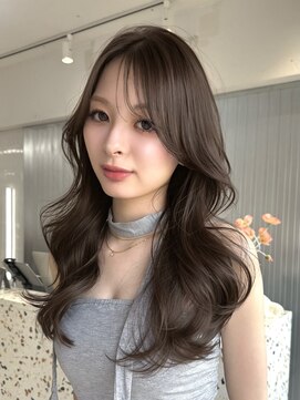 オニキス(ONYX) T17220代ミルクティーくびれ巻きレイヤーカットグレージュロング