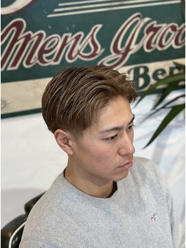 リルホビーズメンズグルーミング(Lil Hobbys Men's Grooming) ＜理容室＞＜バーバー＞メンズおしゃれメッシュカラー