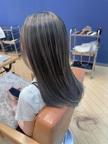 ユニ バイ マグ 長野店(Uni.by Mag) 透明感◎レイヤーカットグレージュバレイヤージュ