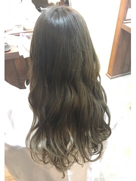 キー(key) グラベージュ