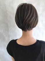 ムウ 難波(MOU)&nbsp;ハッシュカットフルバング似合わせカットレッドブラウン20代30代