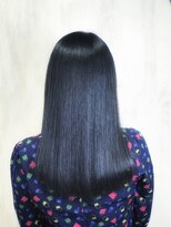 アンフィドットドゥルドゥ(AnFye.dueldo)&nbsp;気になるのパサつきもジュエリーシステムでつやっつやの艶髪