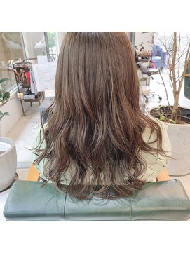 ミューズジャルダン(MUSE jardin) アッシュベージュ×ミディアム