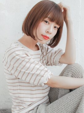 ルティア(Lutia) ナチュラルストレート ふんわりボブ