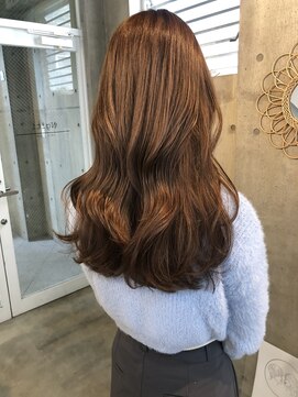 ニティー(Ngiti) ヨシンモリ、柔らかbeige