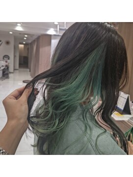 アッシュ 下丸子店(Ash) 2回~ブリーチ 緑カラー