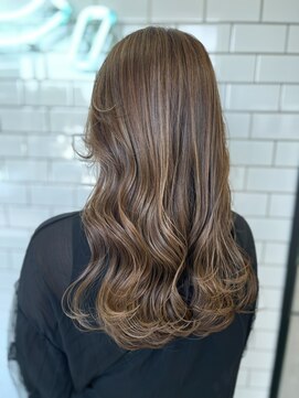 ヘアーシー(HAIR C,) ［HAIR C shoichi］ハイライトベージュレイヤー