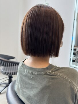 クオン 伊勢崎(QUON.) 地毛風ストレート