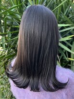 ソル(sol.)&nbsp;明るくなくてもおしゃれなカラーに♪