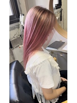 チル(CHILL) 【Meg～chill松山～】ピンクシャドールーツ