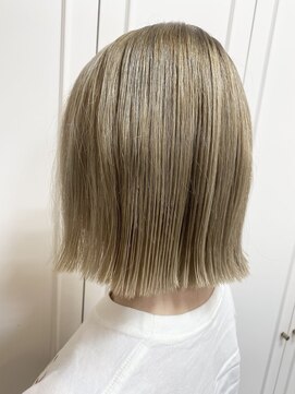 リアン(Lien) 切りっぱなし×ハイトーン