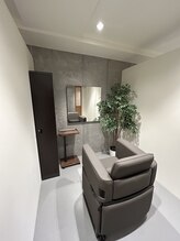 KARERA自慢の半個室のプライベート空間で周りを気にせずゆったりと♪