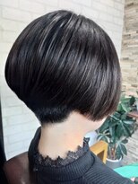 アトリエナガノ(atelier nagano)&nbsp;ショートボブ/ニュアンスカラー/センターパート/ブルージュ