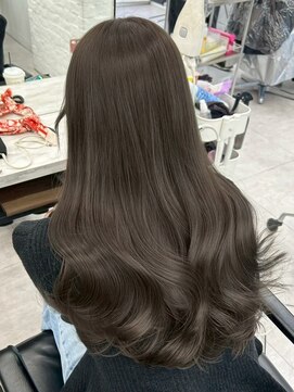 アマトウキョウスマートサロン(AMA TOKYO×Smart Salon) オリーブグレージュ  グレージュ  赤み消しカラー