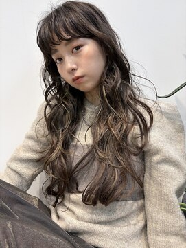 【e.dit tokyo Misa】ロングスタイルハイライトカラーパーマ