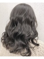 モーメント(Moment) イノアカラー新色♪ 「透けツヤ髪」