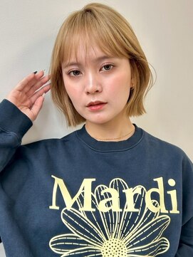 ヴェイン 渋谷(vain) ブリーチ ハイトーン ショートボブ 10代 20代 ショートレイヤー