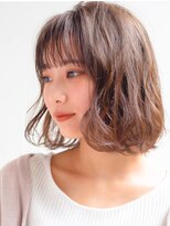 ミディアムボブ　エーラインボブ