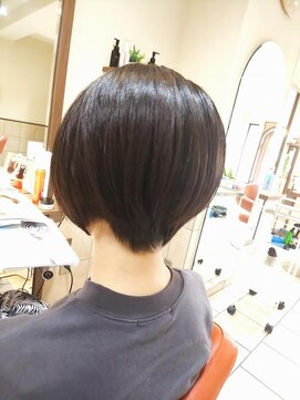 ネオリーブチノ 登戸店(Neolive cino) 前下がりショートボブ 美髪