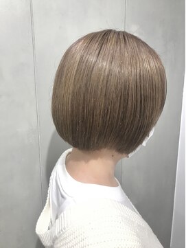 エイト 三軒茶屋店(EIGHT) 【EIGHT sangenjaya 三軒茶屋】ミルクティーベージュ