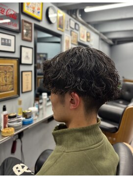 アイコン ブルー メンズ(I-CON #blue MEN'S) センターパートツイストスパイラルパーマ