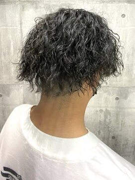 スターズ 柏(STARS) ツイストスパイラルパーマ　束感　刈り上げ　メンズパーマ