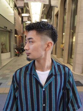 メンズグルーミングナンバーナイン(MEN'S GROOMING NUMBER NINE) フェードカット/メンズサロン/【早田隼哉】