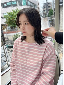 オブヘアージユウガオカ(Of HAIR Jiyugaoka) 【ミディアムレイヤー】