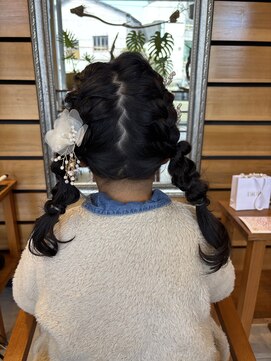ヘアースタジオ ノラ(Hair studio NORA) もこもこツインテール