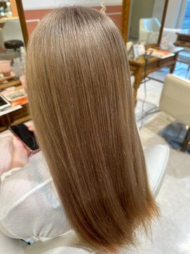 スペックホルダーミミ(Spec Holder mimi) 透け感グロウベージュ