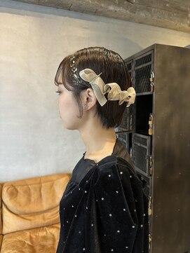 オムズ(OM's) リボンアレンジ/お呼ばれヘアセット/タイトアレンジ