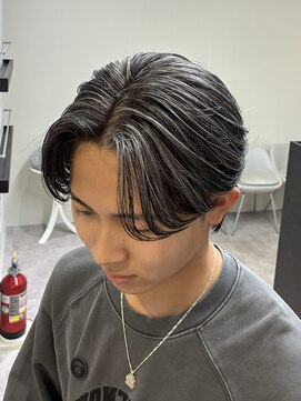 イーラ アメ村店(era) ホワイトハイライトセンターパート