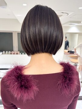 ヘアサロン リボーン(Hair salon Reborn) 王子ボブ白髪ぼかしハイライトショートボブカット20代30代40代