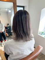 ジジ アドラーブル ヘア サロン(JiJi ADRABLE HAIR SALON)&nbsp;バレイヤージュ×グレージュ×ホワイト