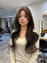 ジーナ 渋谷駅前(Zina) 赤み消し透明感オリーブカラー×顔まわり