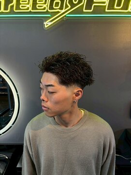 グリーディーフォックス 三軒茶屋(GreedyFOX) 波巻き/マッシュパーマ/ウルフ/ハイライト<理容室>三軒茶屋