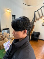 ラポール 蟹江(RAPPORT) 【メンズパーマ】波打ちウェーブ×ツーブロックで骨格補正好印象