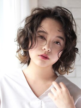 ヘアーアンドメイク フォルス(HAIR&MAKE FORS) 【FORS】西田ゆか　大人女性に＊ミディレイヤー