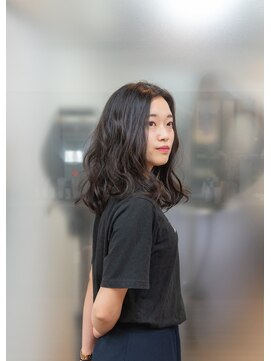 ヘアージャンティ(HAIR GENTIL) セミロング　【 ノーバング × 耳かけ × アッシュ 】