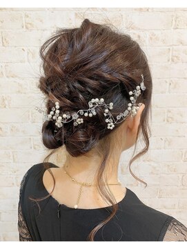 ウィングローリー(WINGLORY) ゆるふわパーティーヘア