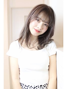 アヴァン(avant) 〈avant〉  ラベンダーベージュ