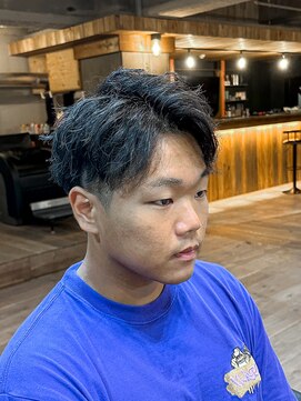 ミオ ベガ(Mio'' VEGA) アップバングショート